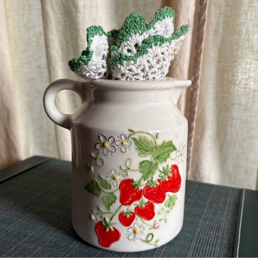Vintage Hand painted Strawberry Daisy Butterfly Creamer Lidded Pitcher Pottery